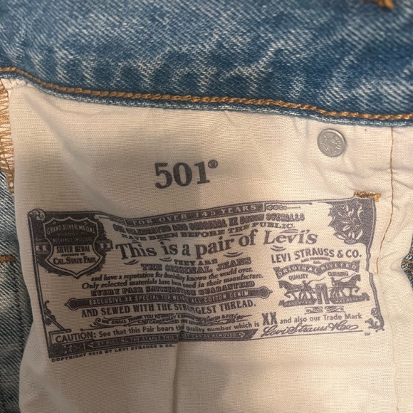 Levi's 501s - Picture 4 of 5
